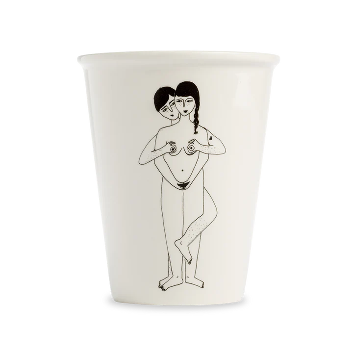 Faces everywhere cup