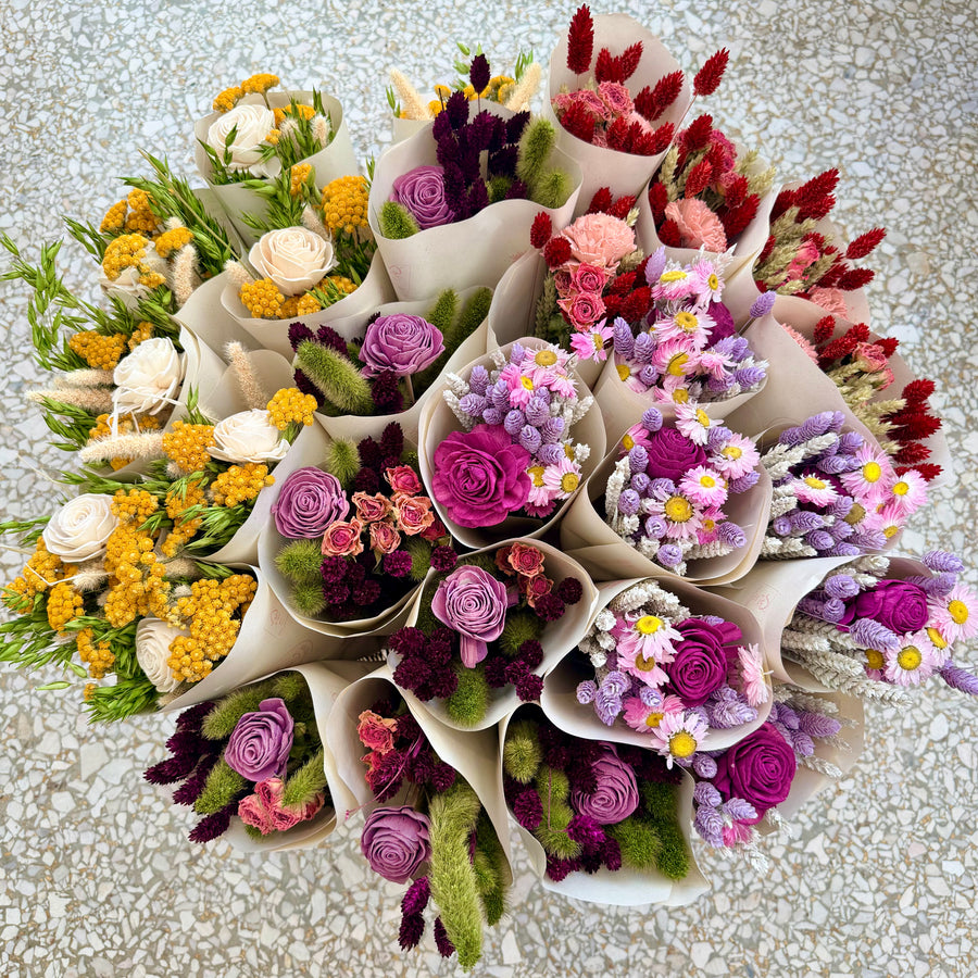 Frida's Smart Sola Bouquet Burgundy