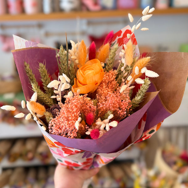 Peach Paloma Sola Bouquet