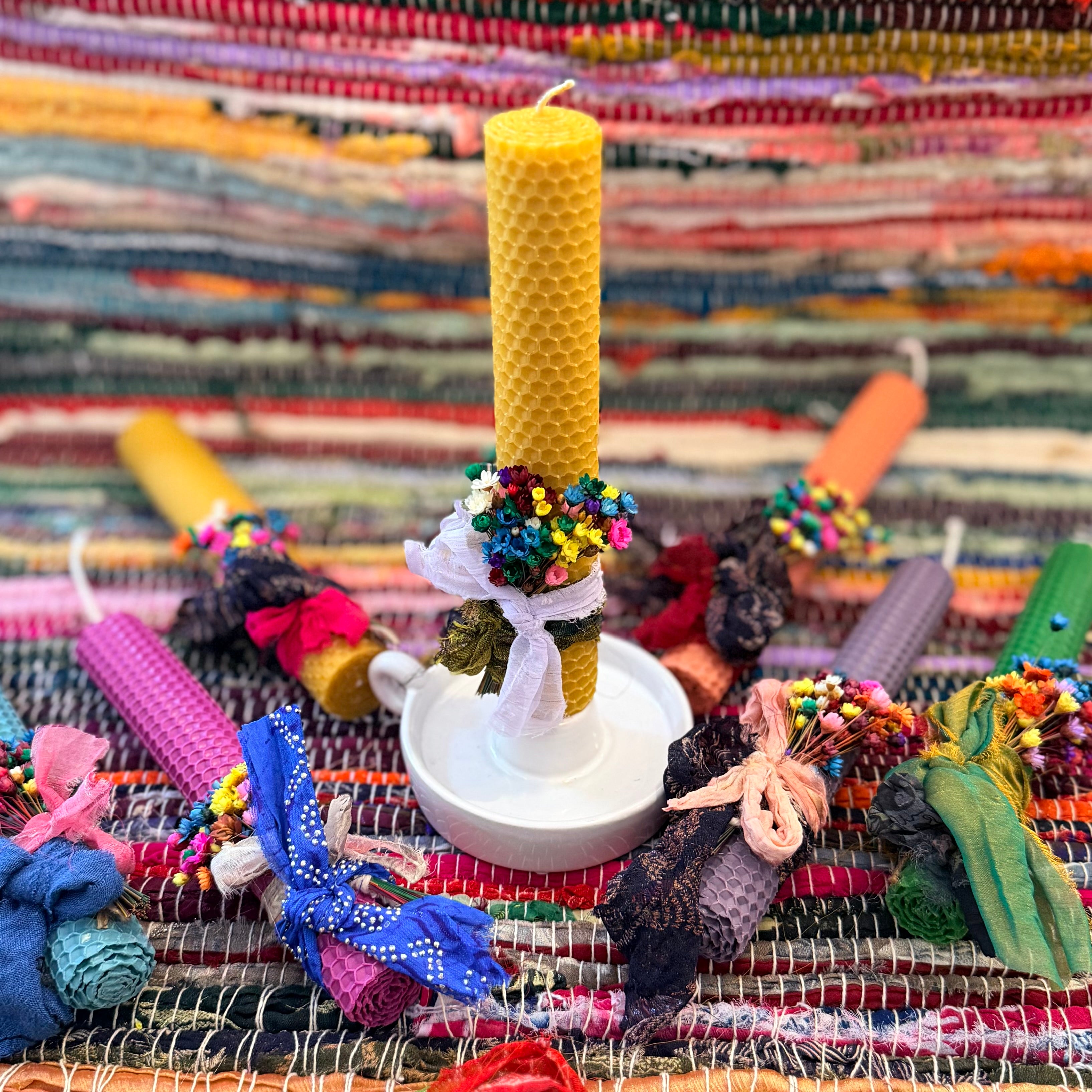 Beeswax candle with rainbow bouquet