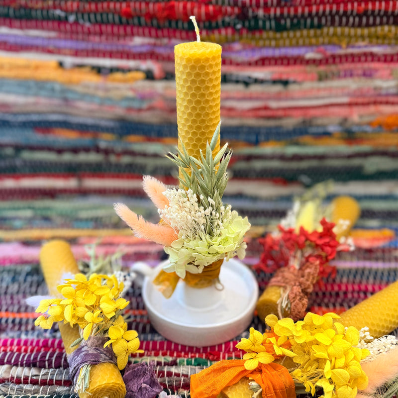 Beeswax candle with preserved hydrangea