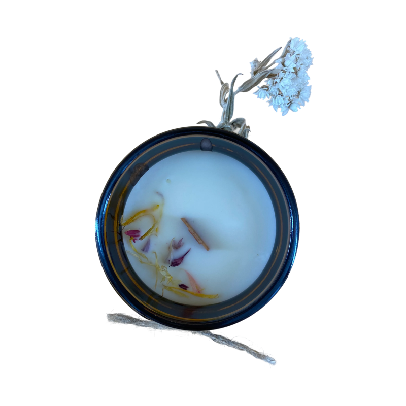 When sandalwood kissed vanilla goodbye